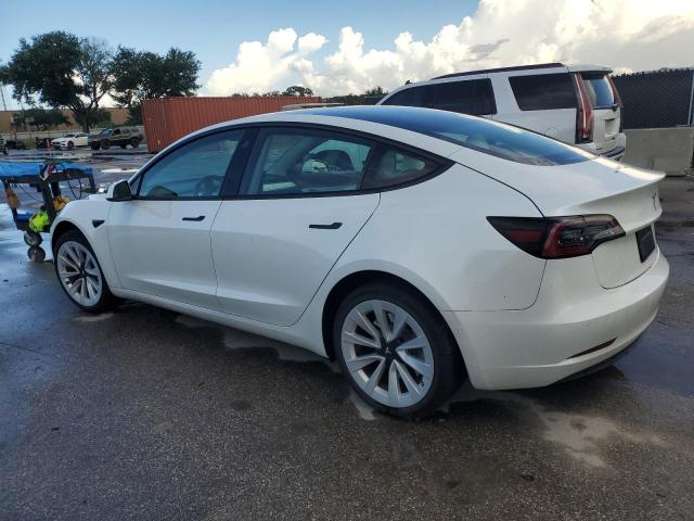  TESLA MODEL 3 2021 Biały