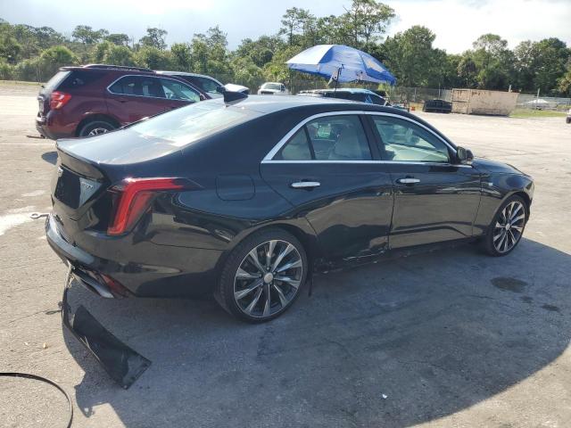  CADILLAC CT4 2024 Черный