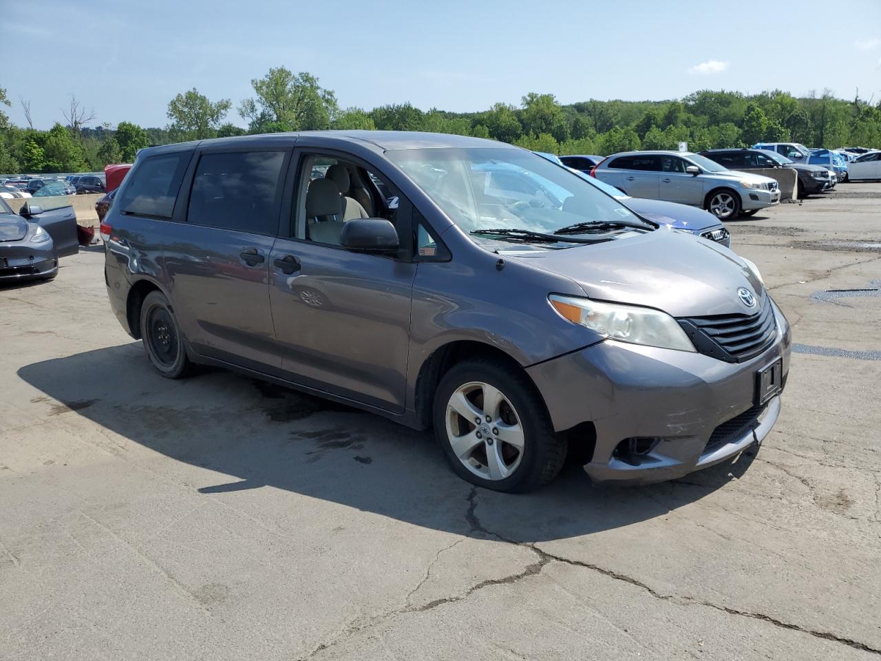 2011 Toyota Sienna VIN: 5TDZK3DC2BS143412 Lot: 66442325