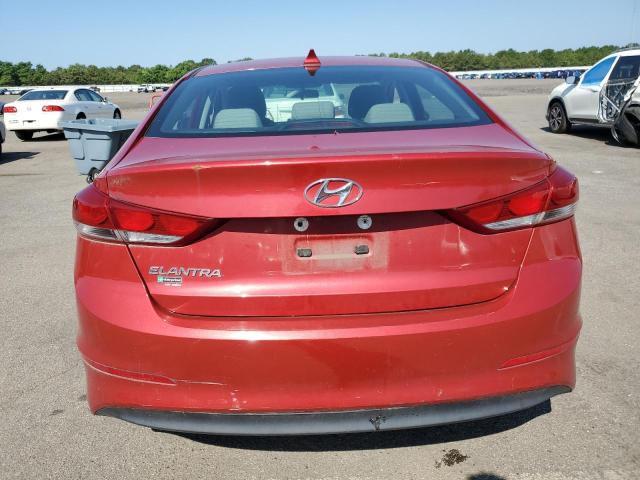  HYUNDAI ELANTRA 2018 Красный