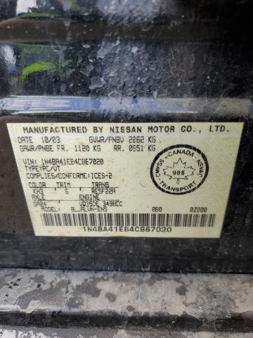 2004 NISSAN MAXIMA SE  