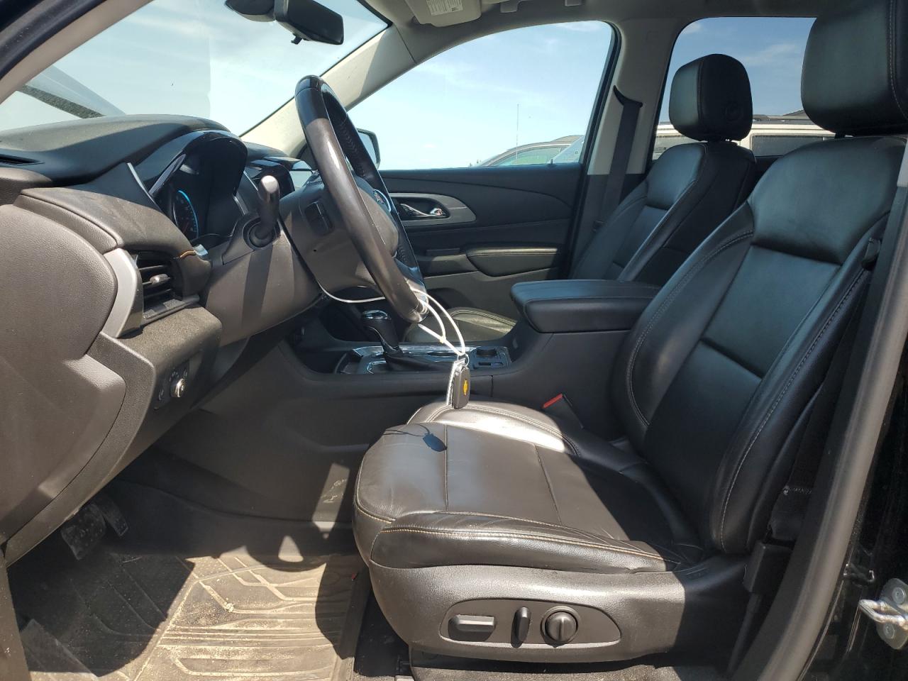 2018 Chevrolet Traverse Lt VIN: 1GNEVHKW0JJ133822 Lot: 64166185