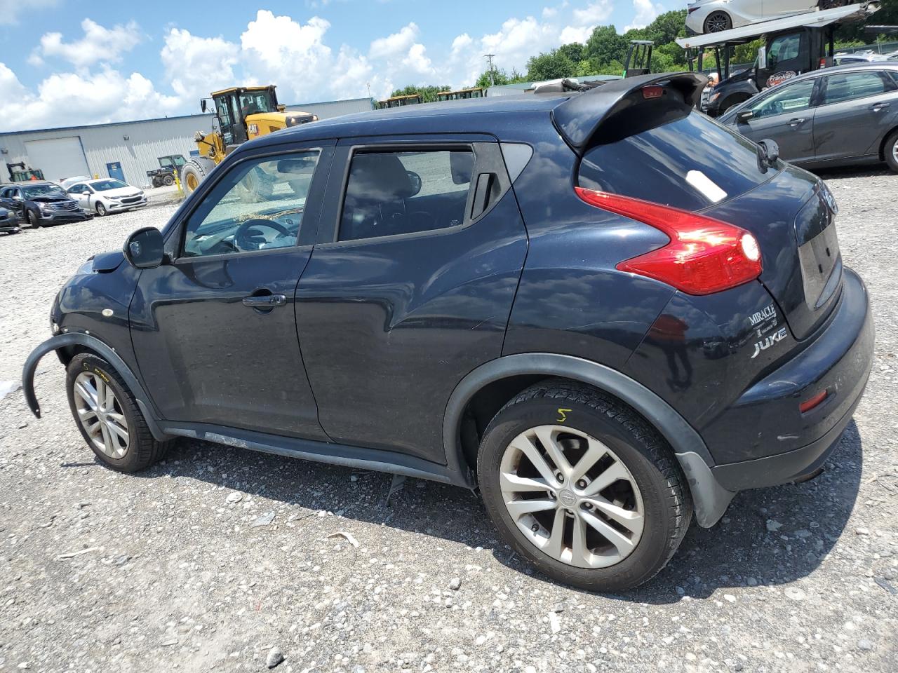 2011 Nissan Juke S VIN: JN8AF5MR7BT007574 Lot: 63315825