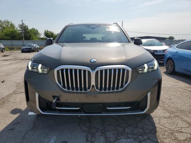  BMW X5 2024 Зеленый