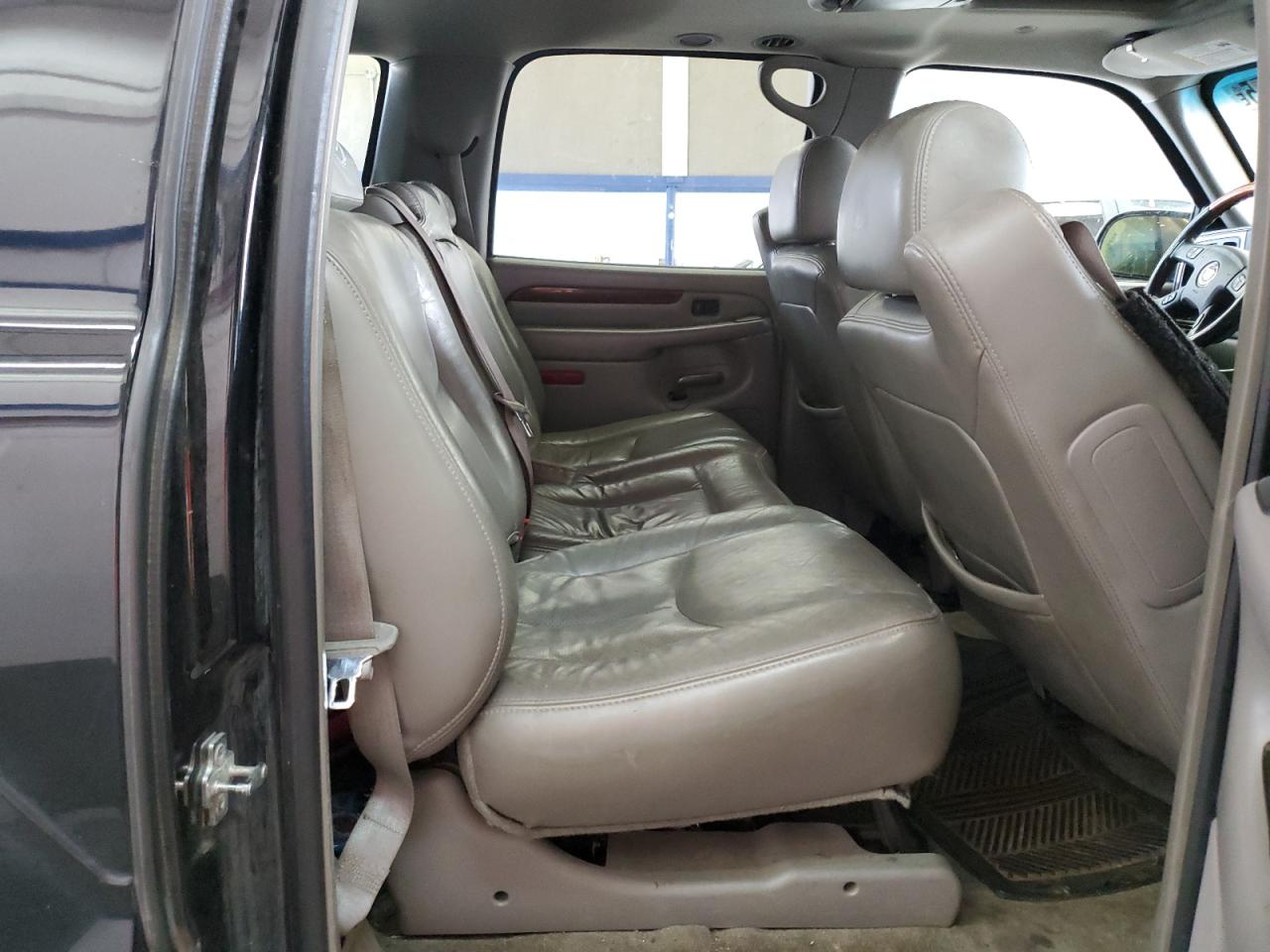 2004 Cadillac Escalade Esv VIN: 3GYFK66N04G233866 Lot: 64982075
