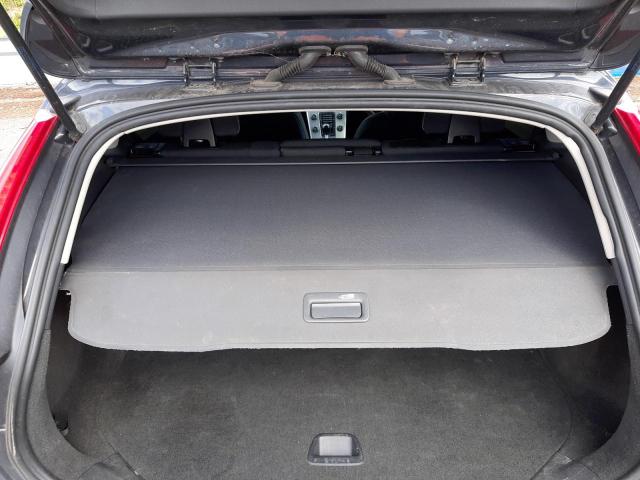 2011 VOLVO V60 R-DESIGN D3 