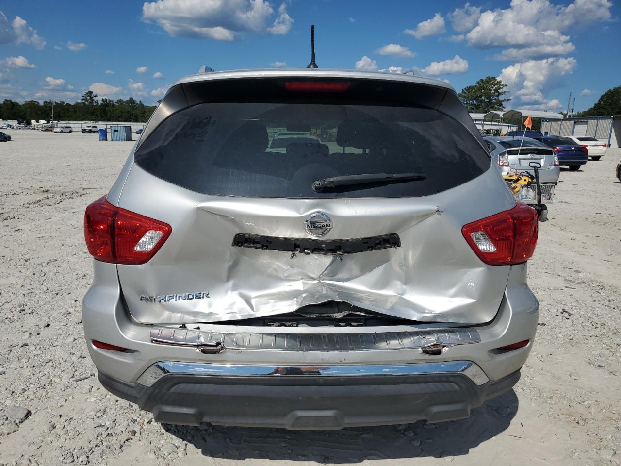 2017 Nissan Pathfinder S VIN: 5N1DR2MN3HC612613 Lot: 64185715