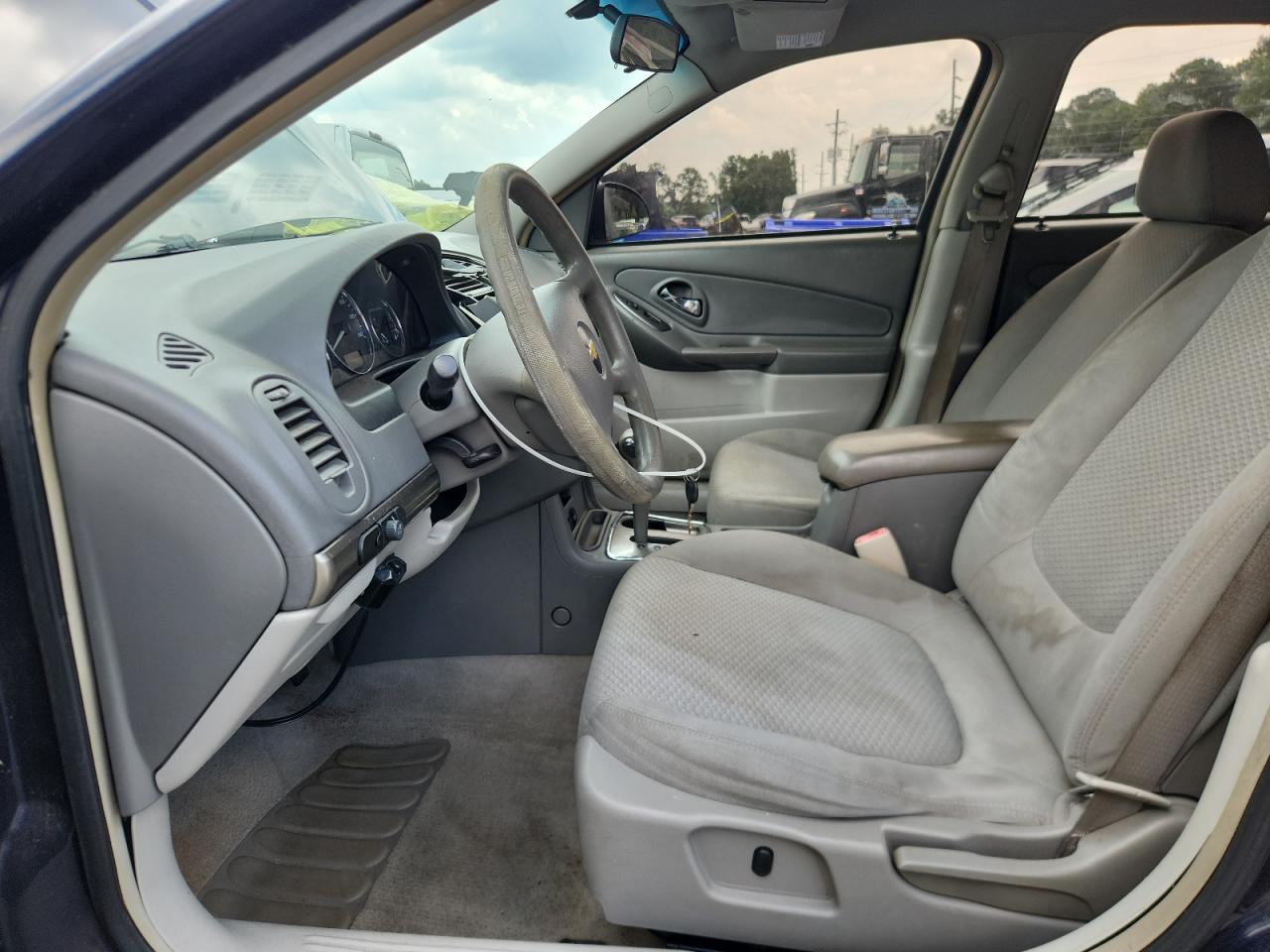 2007 Chevrolet Malibu Ls VIN: 1G1ZS58N47F261288 Lot: 63458085