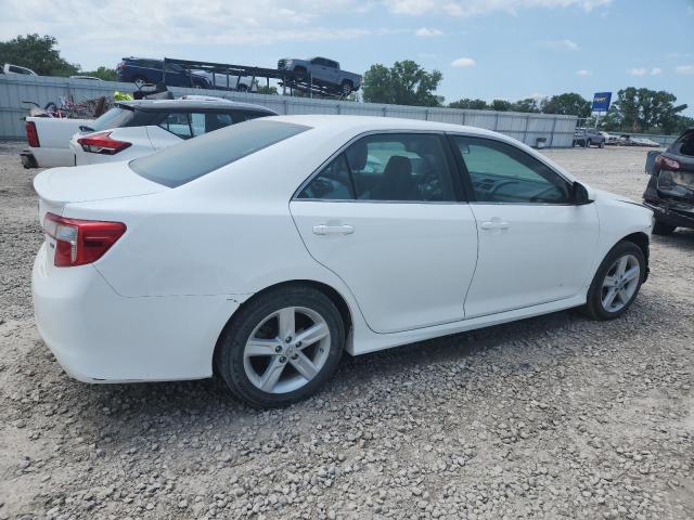  TOYOTA CAMRY 2014 Белы