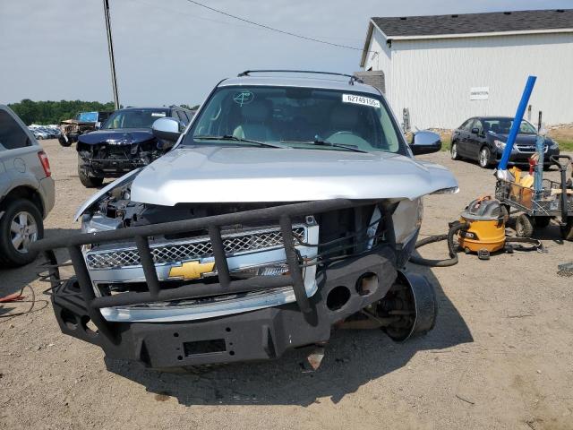  CHEVROLET TAHOE 2014 Сріблястий