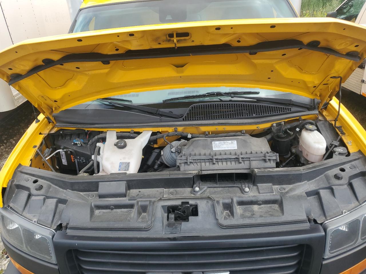 2022 GMC Savana Cutaway G3500 VIN: 7GZ37TC75NN004917 Lot: 65622125