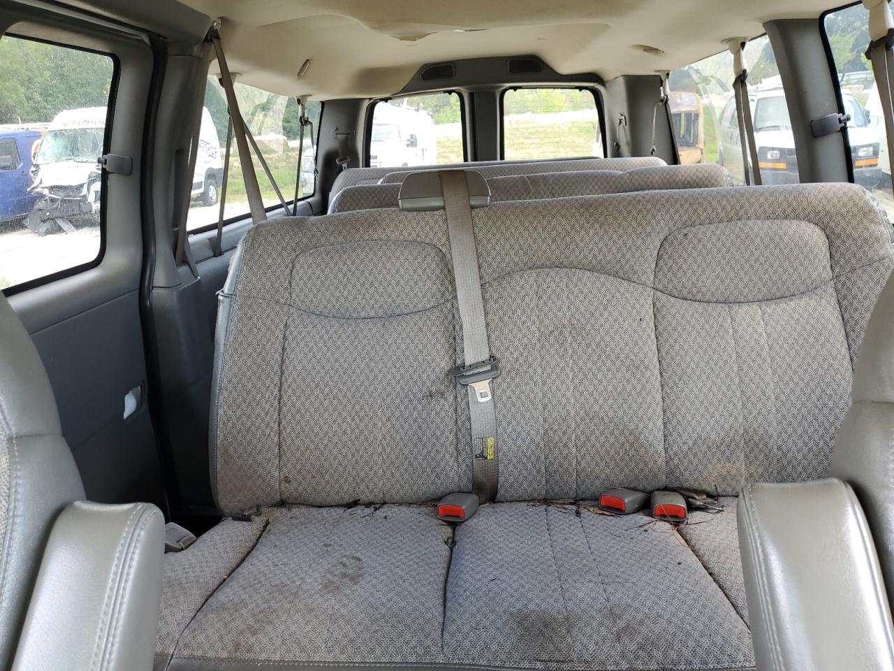 2006 GMC Savana G3500 VIN: 1GJHG39U261189784 Lot: 62681595