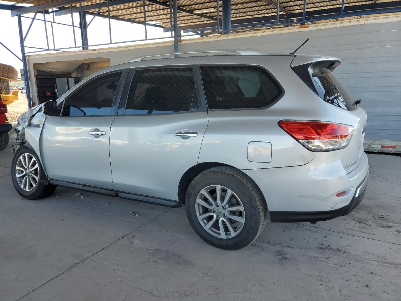 2016 Nissan Pathfinder S VIN: 5N1AR2MN0GC608777 Lot: 66038405