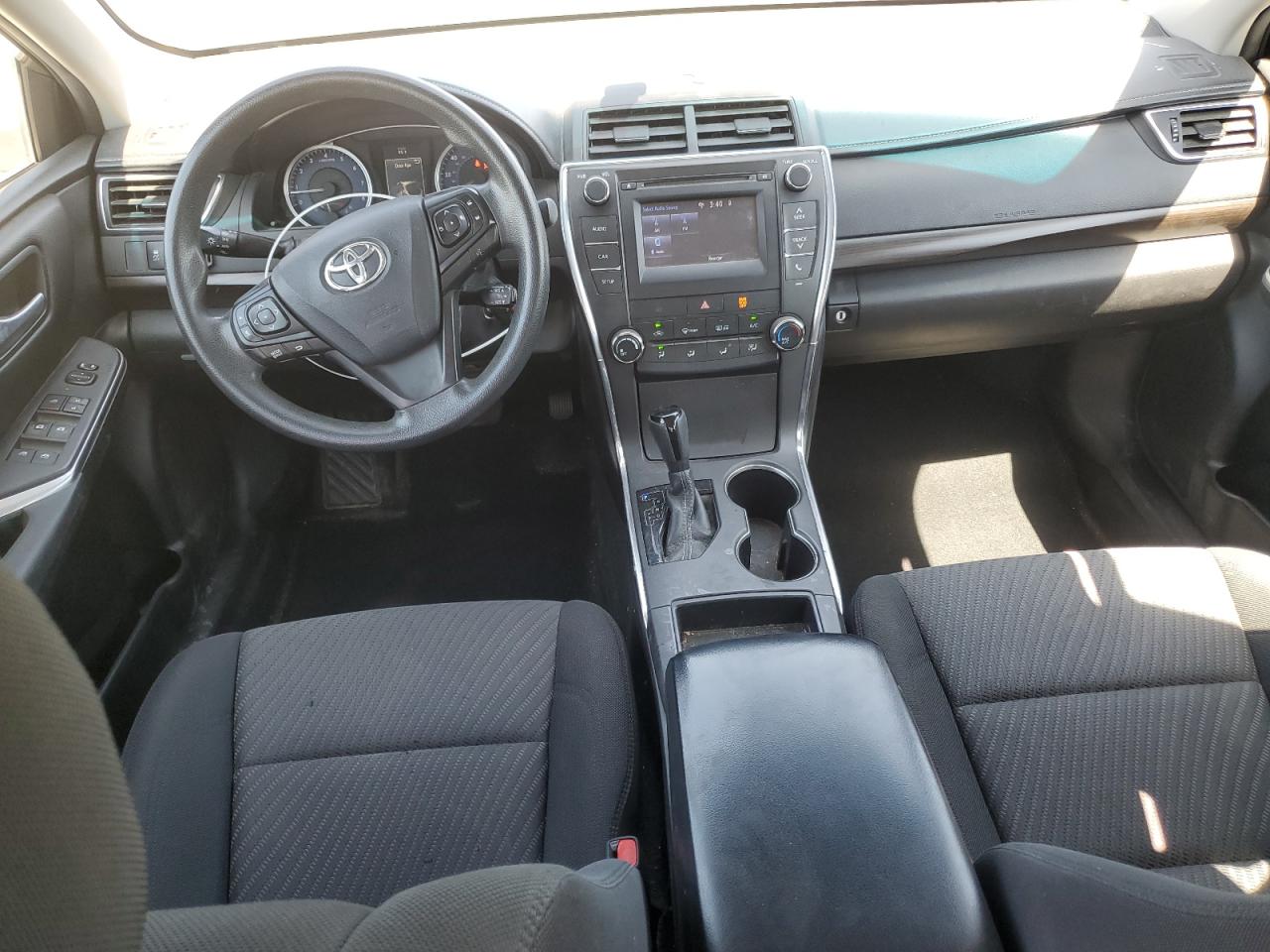 2016 Toyota Camry Le VIN: 4T4BF1FK0GR528745 Lot: 63775245