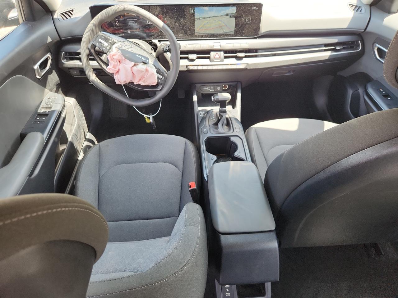 2025 Kia K4 Lx VIN: 3KPFT4DE9SE072811 Lot: 65093515
