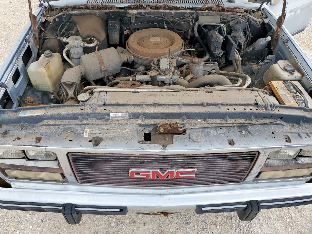1991 GMC Suburban R15 Conventional VIN: 1GKER16C5MF505204 Lot: 62794065