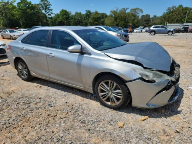 Седаны TOYOTA CAMRY 2016 Серебристый