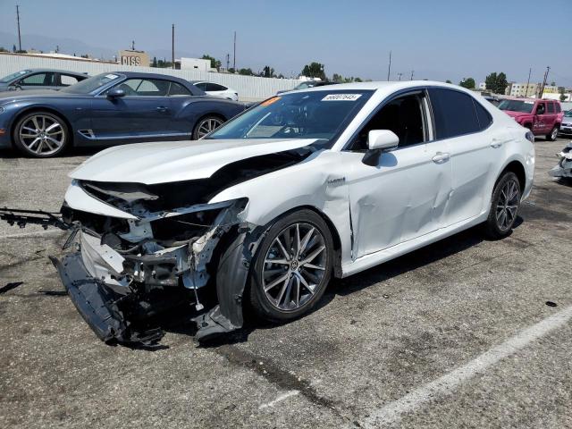  TOYOTA CAMRY 2021 White