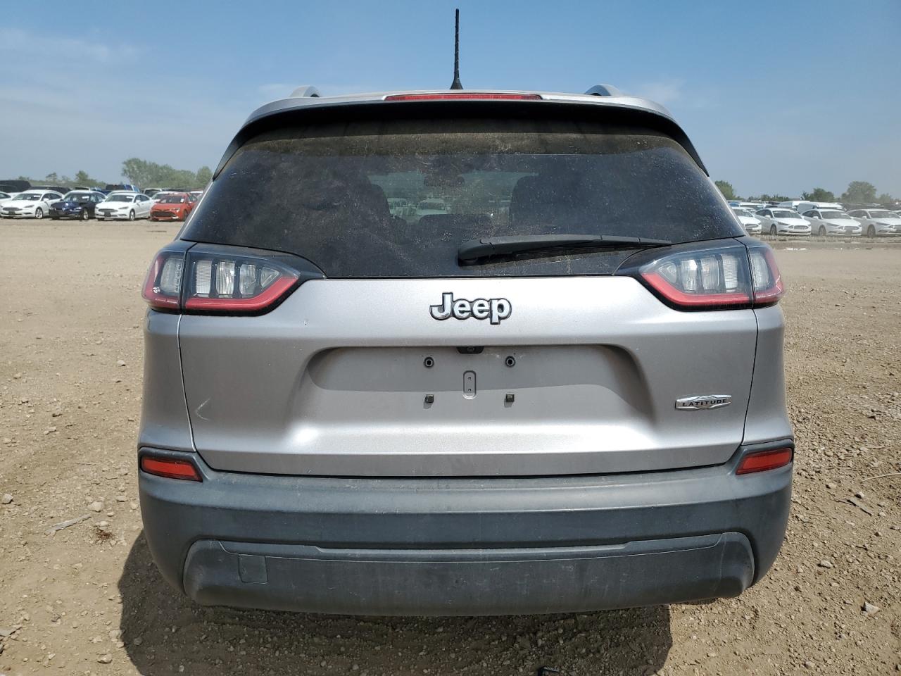 2019 Jeep Cherokee Latitude VIN: 1C4PJLCB8KD246994 Lot: 63830495