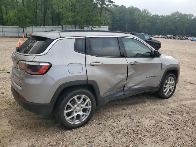  JEEP COMPASS 2023 Srebrny