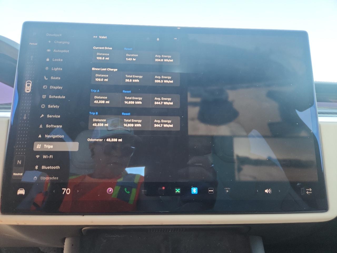 2022 Tesla Model X VIN: 7SAXCBE65NF353098 Lot: 64059735