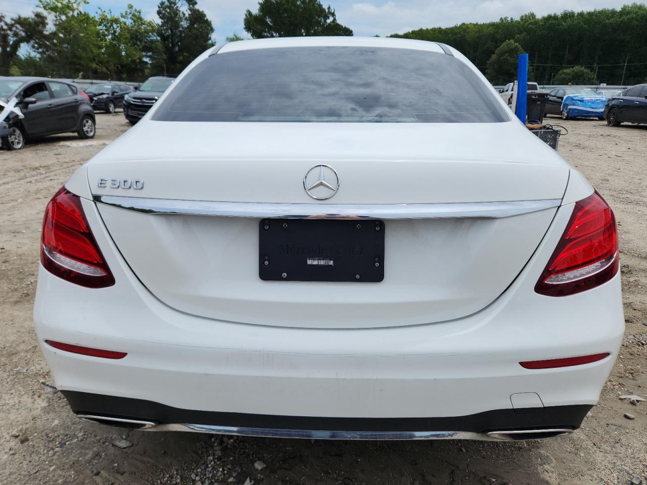 2019 Mercedes-Benz E 300 VIN: WDDZF4JB7KA514265 Lot: 64593055