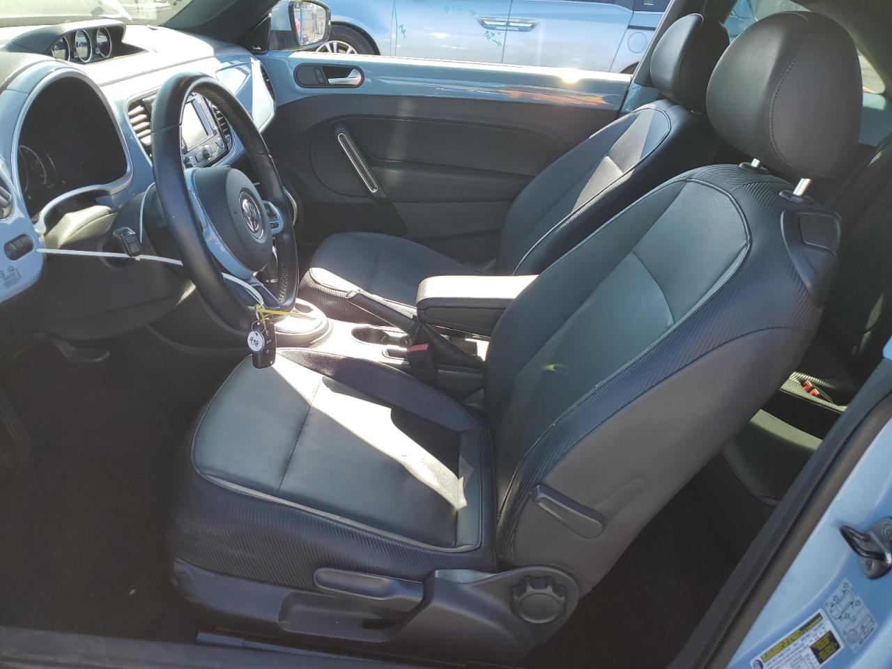 2013 Volkswagen Beetle VIN: 3VWJL7AT1DM633362 Lot: 63689335