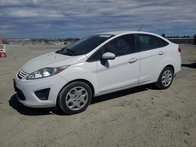 Седаны FORD FIESTA 2013 Белы