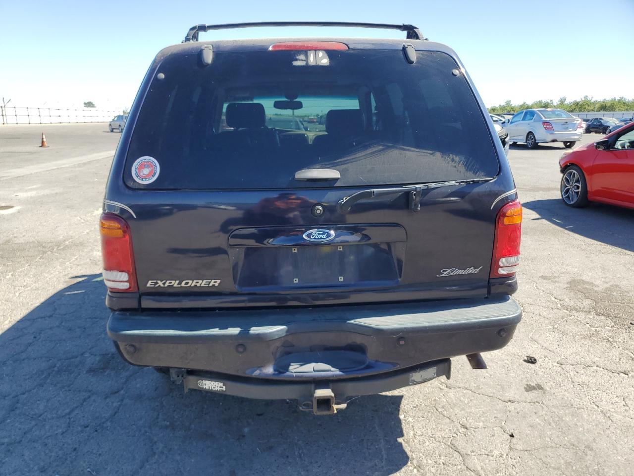 2000 Ford Explorer Limited VIN: 1FMDU75E0YZA21422 Lot: 63618475