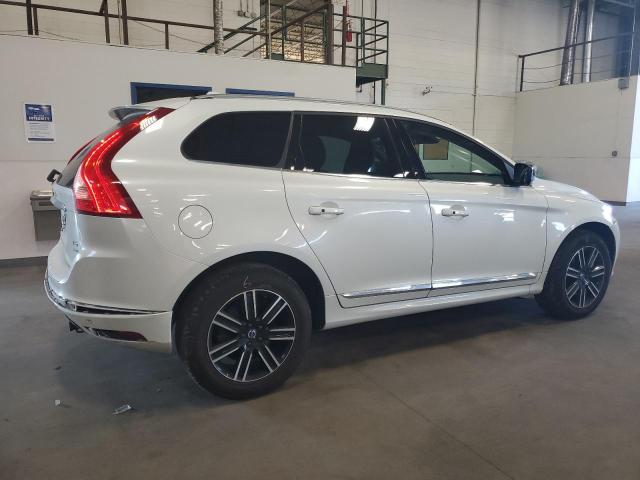  VOLVO XC60 2017 Biały