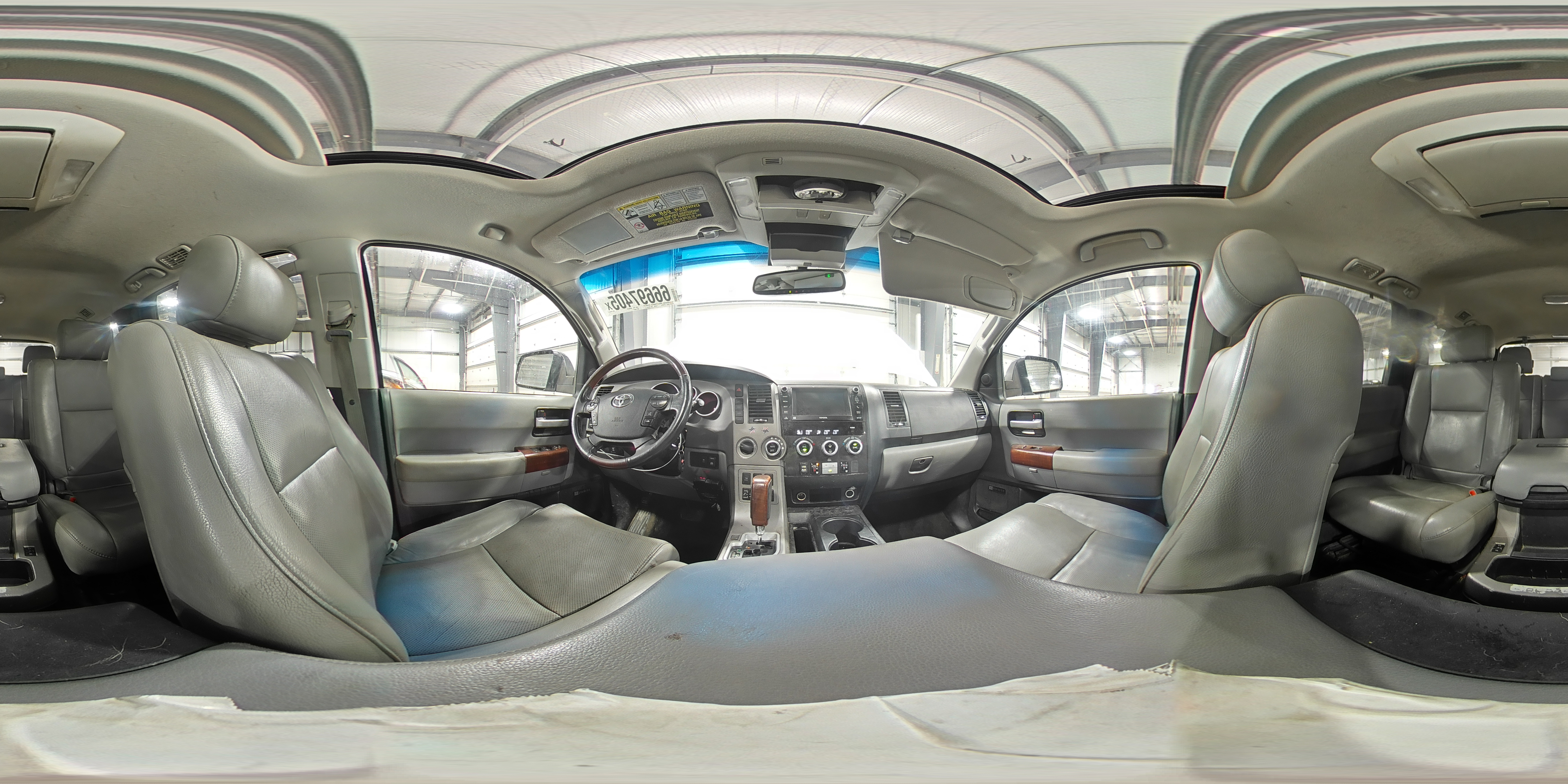 2013 Toyota Sequoia Platinum VIN: 5TDDW5G17DS080511 Lot: 66697405