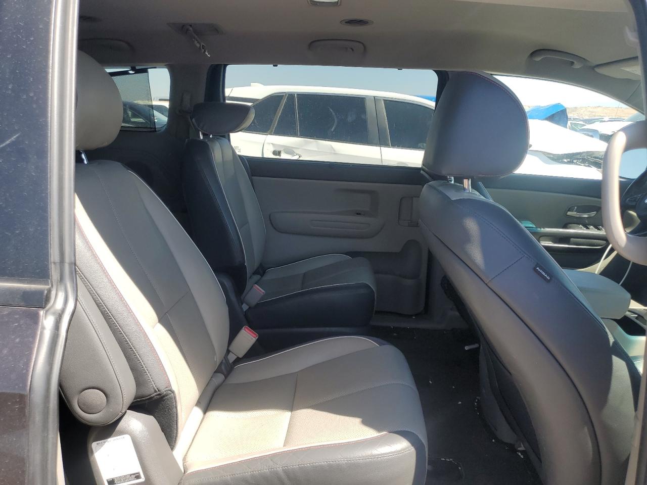 2017 Kia Sedona Lx VIN: KNDMB5C10H6339802 Lot: 63789485