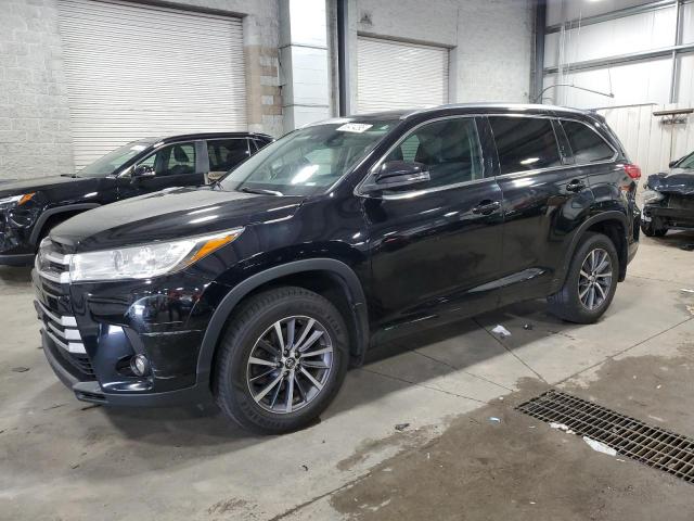  TOYOTA HIGHLANDER 2017 Czarny