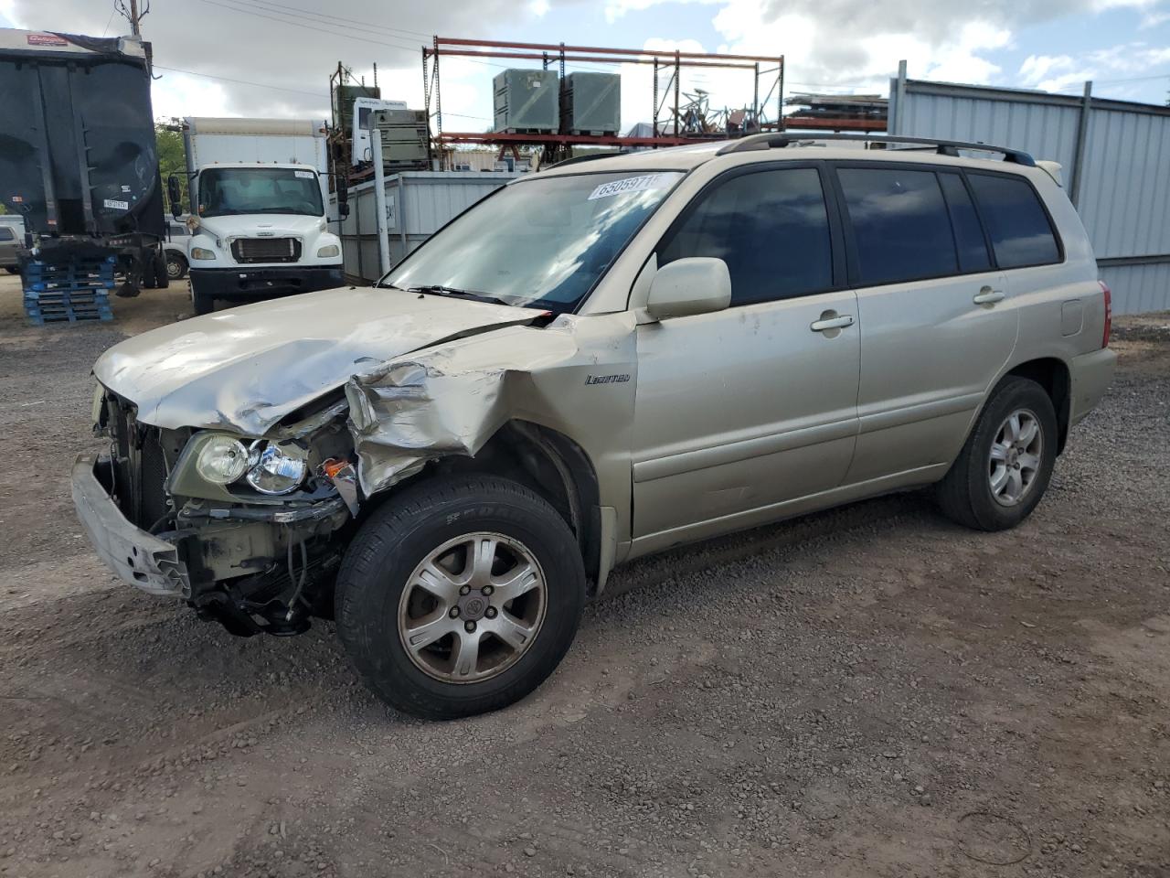 2001 Toyota Highlander beige suv gas JTEGF21A610009606 photo #1