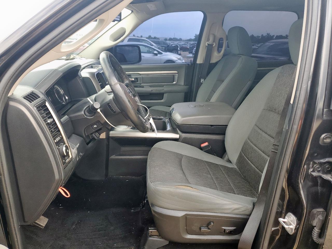 1c6rr6ut1gs285995 1C6RR6UT1GS285995 2016 Ram 1500 Sport