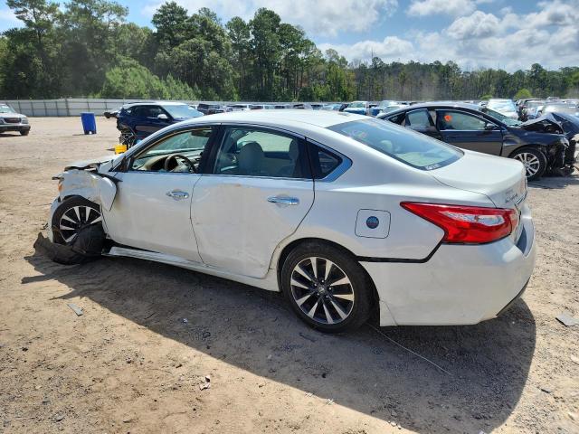  NISSAN ALTIMA 2017 Белы