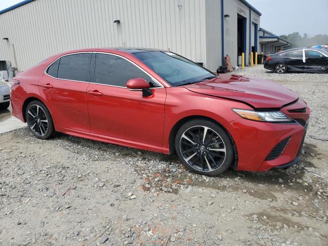  TOYOTA CAMRY 2019 Красный