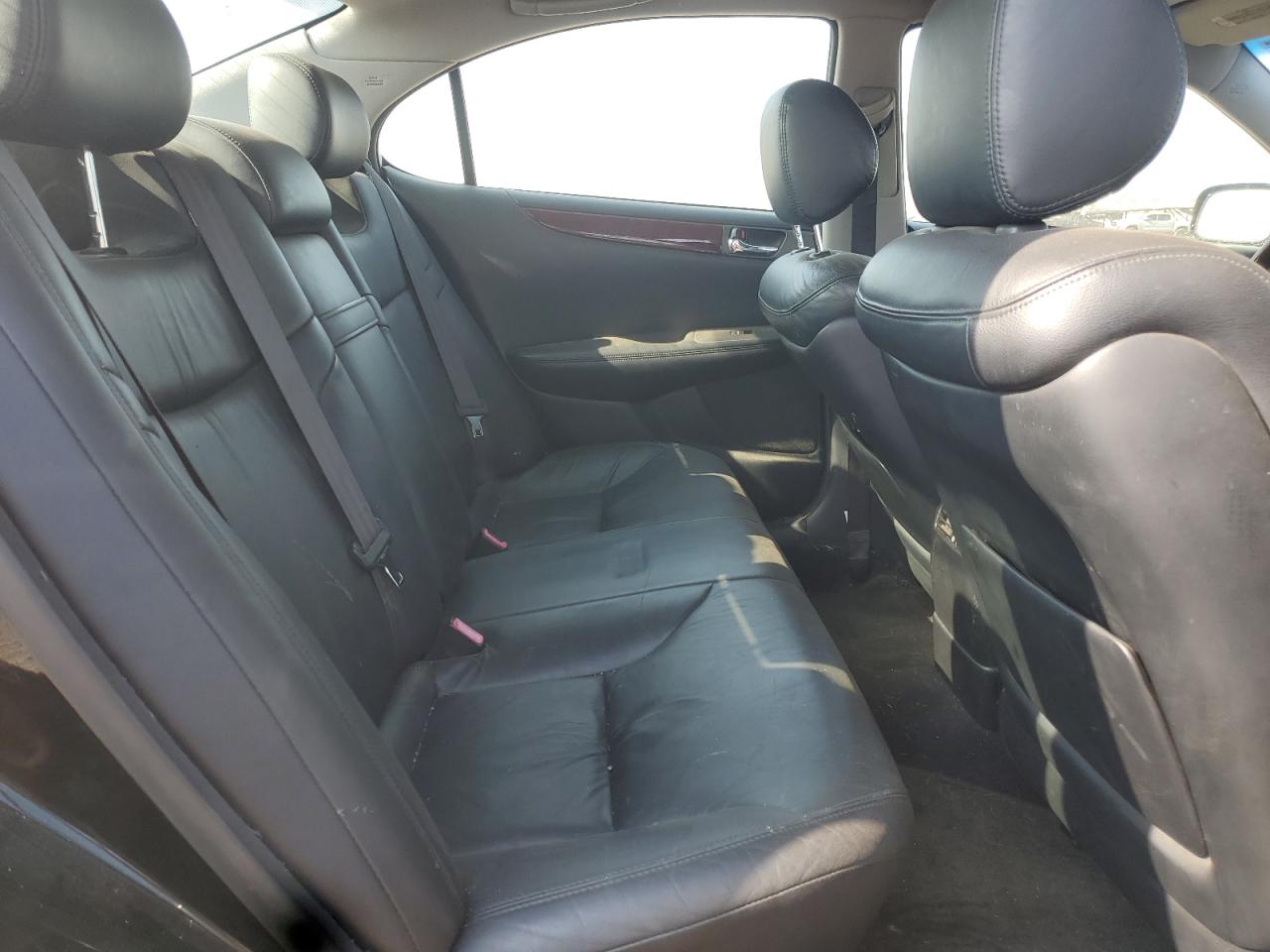 2004 Lexus Es 330 VIN: JTHBA30GX40005165 Lot: 64263285