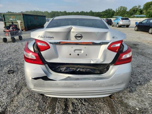  NISSAN ALTIMA 2016 Srebrny