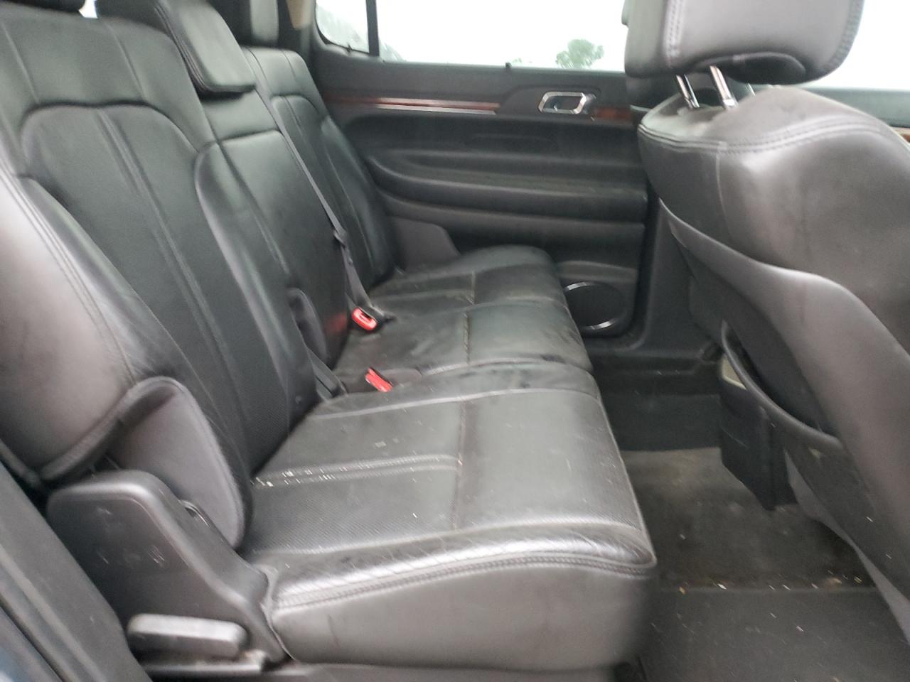 2010 Lincoln Mkt VIN: 2LMHJ5AT6ABJ15045 Lot: 65647765