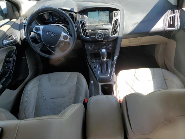  FORD FOCUS 2016 Biały