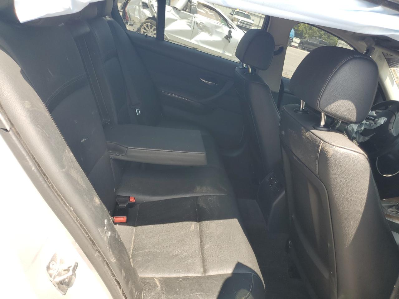 wbapk7c52aa460570 WBAPK7C52AA460570 2010 BMW 328 Xi