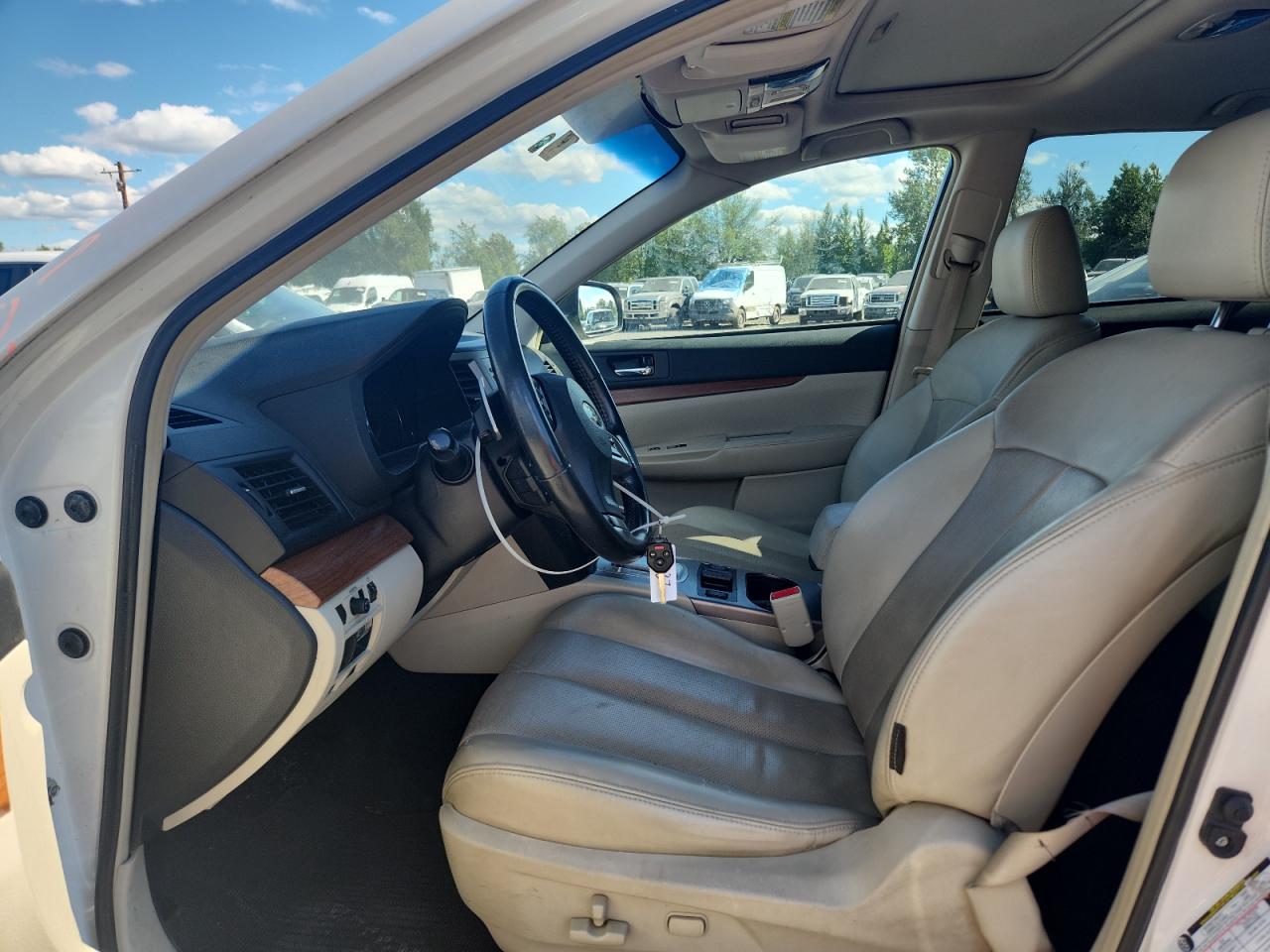 2013 Subaru Outback 2.5I Limited VIN: 4S4BRBKC1D3221429 Lot: 63527565
