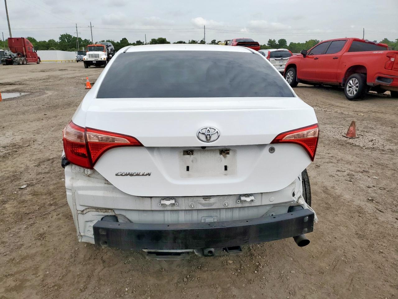 2017 Toyota Corolla L VIN: 5YFBURHE6HP645917 Lot: 64774605