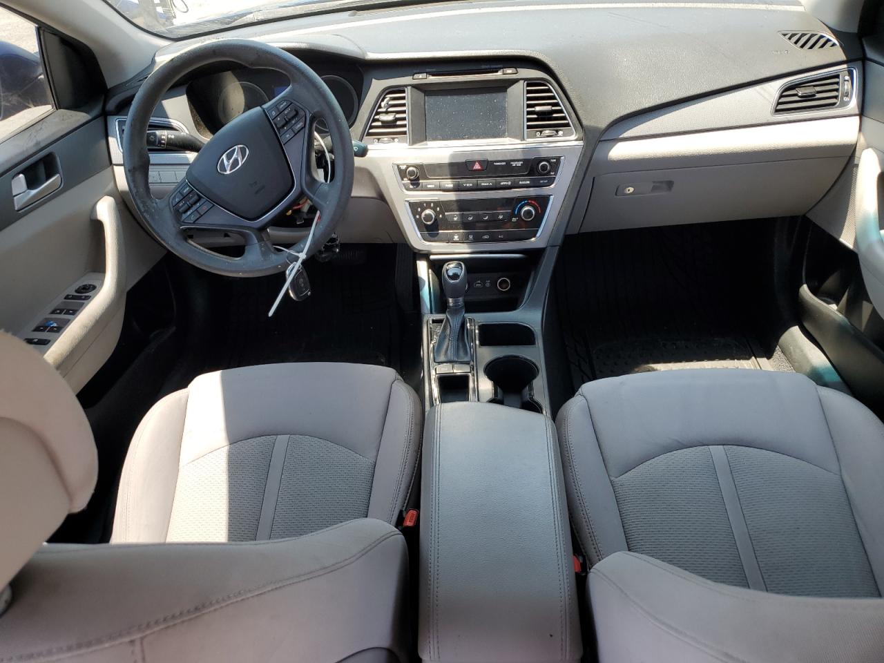 2015 Hyundai Sonata Se VIN: 5NPE24AF3FH048033 Lot: 64990135