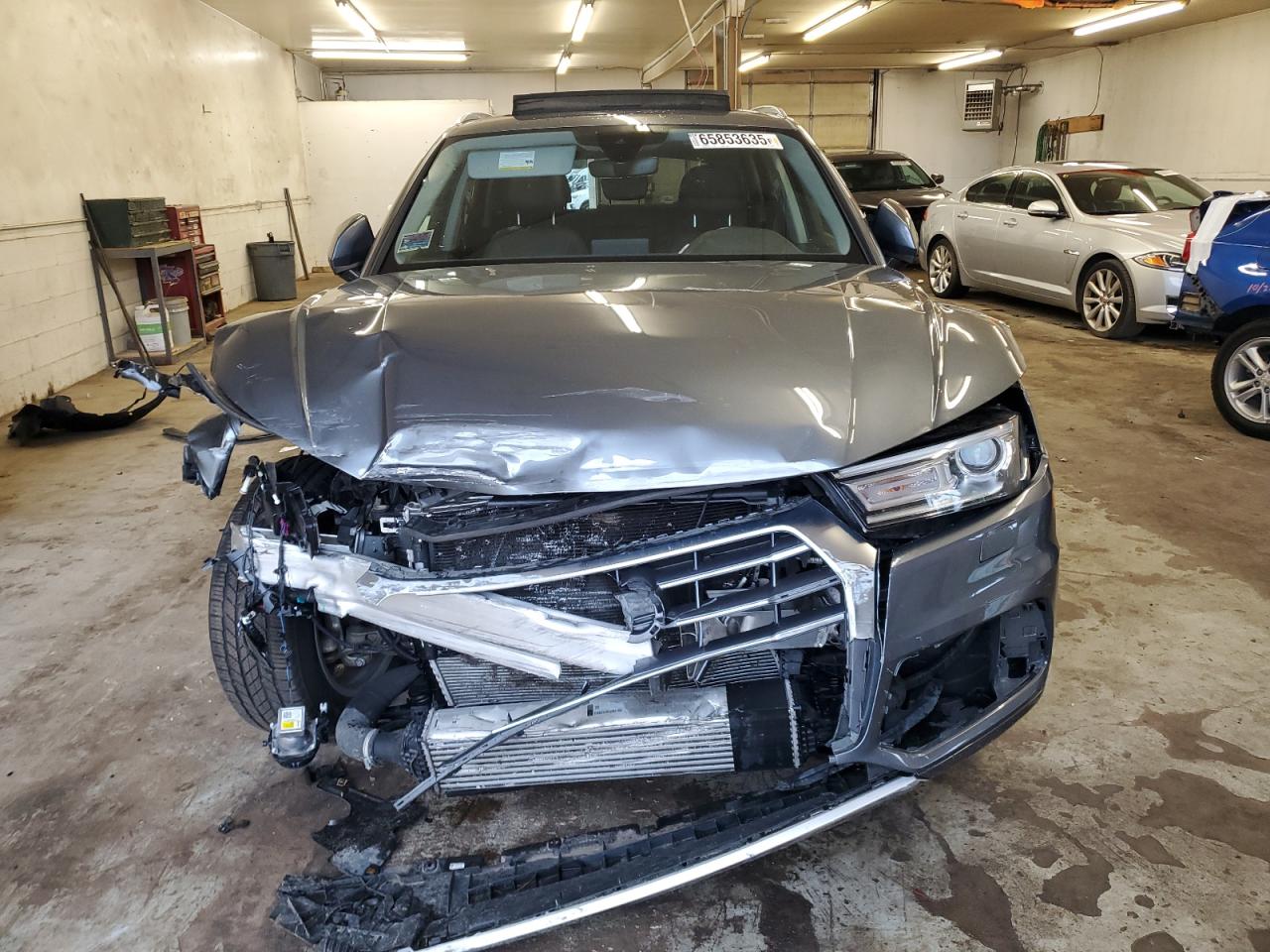 wa1anafy9j2014049 WA1ANAFY9J2014049 2018 Audi Q5 Premium