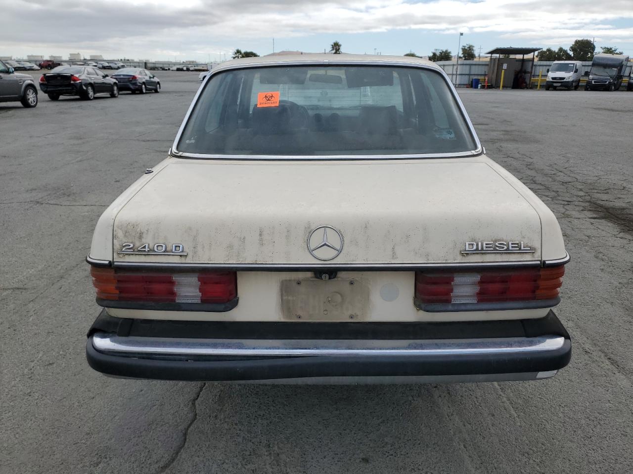 1982 Mercedes-Benz 240 D VIN: WDBAB23A0CB297423 Lot: 64999775