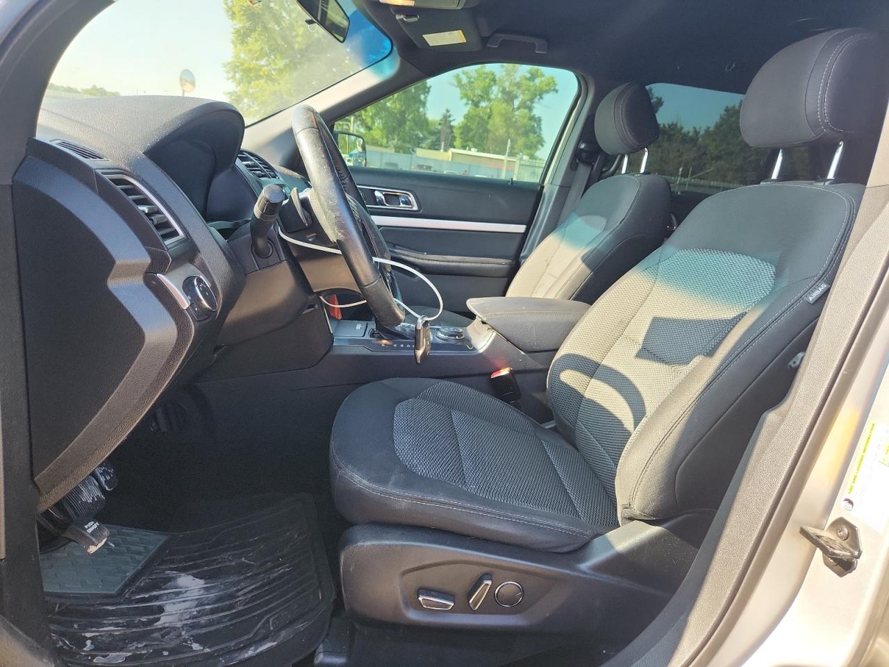 2017 Ford Explorer Xlt VIN: 1FM5K8D88HGE25205 Lot: 63938105