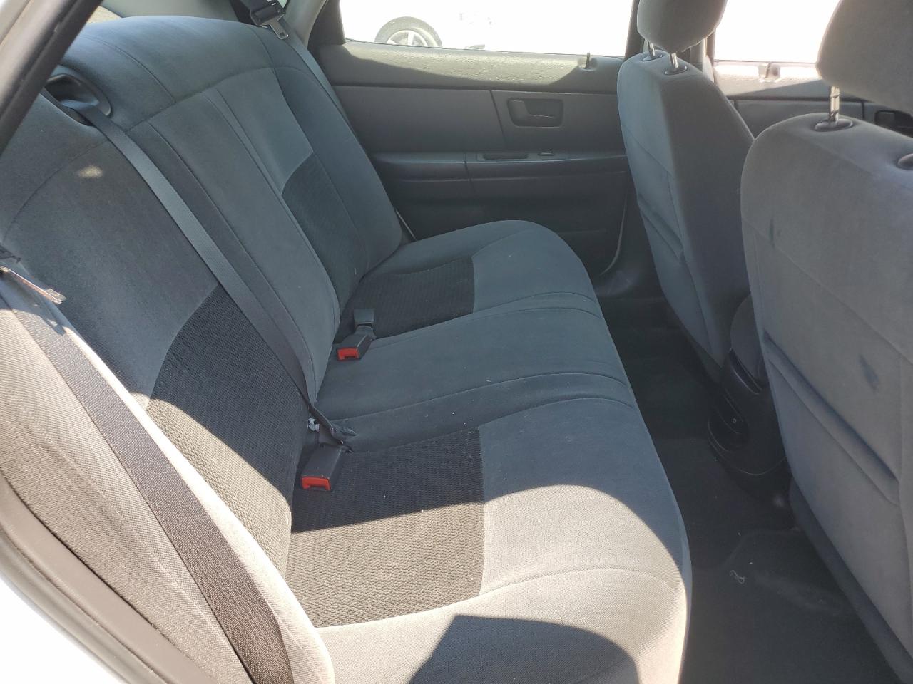 2005 Ford Taurus Se VIN: 1FAFP53U85A272630 Lot: 61852075