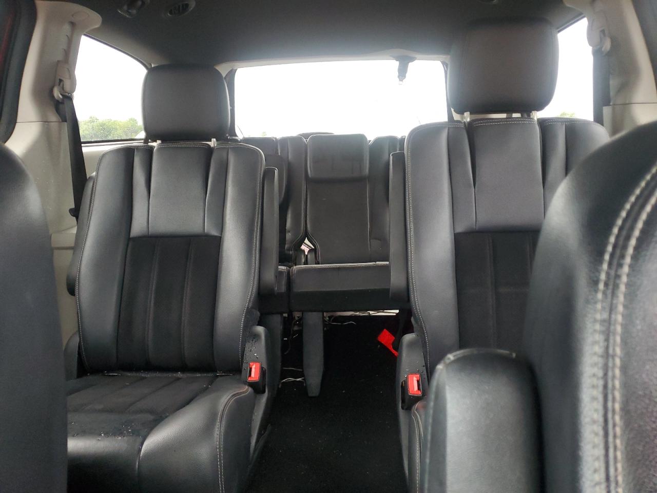 2017 Dodge Grand Caravan Sxt VIN: 2C4RDGCG5HR692951 Lot: 66832565